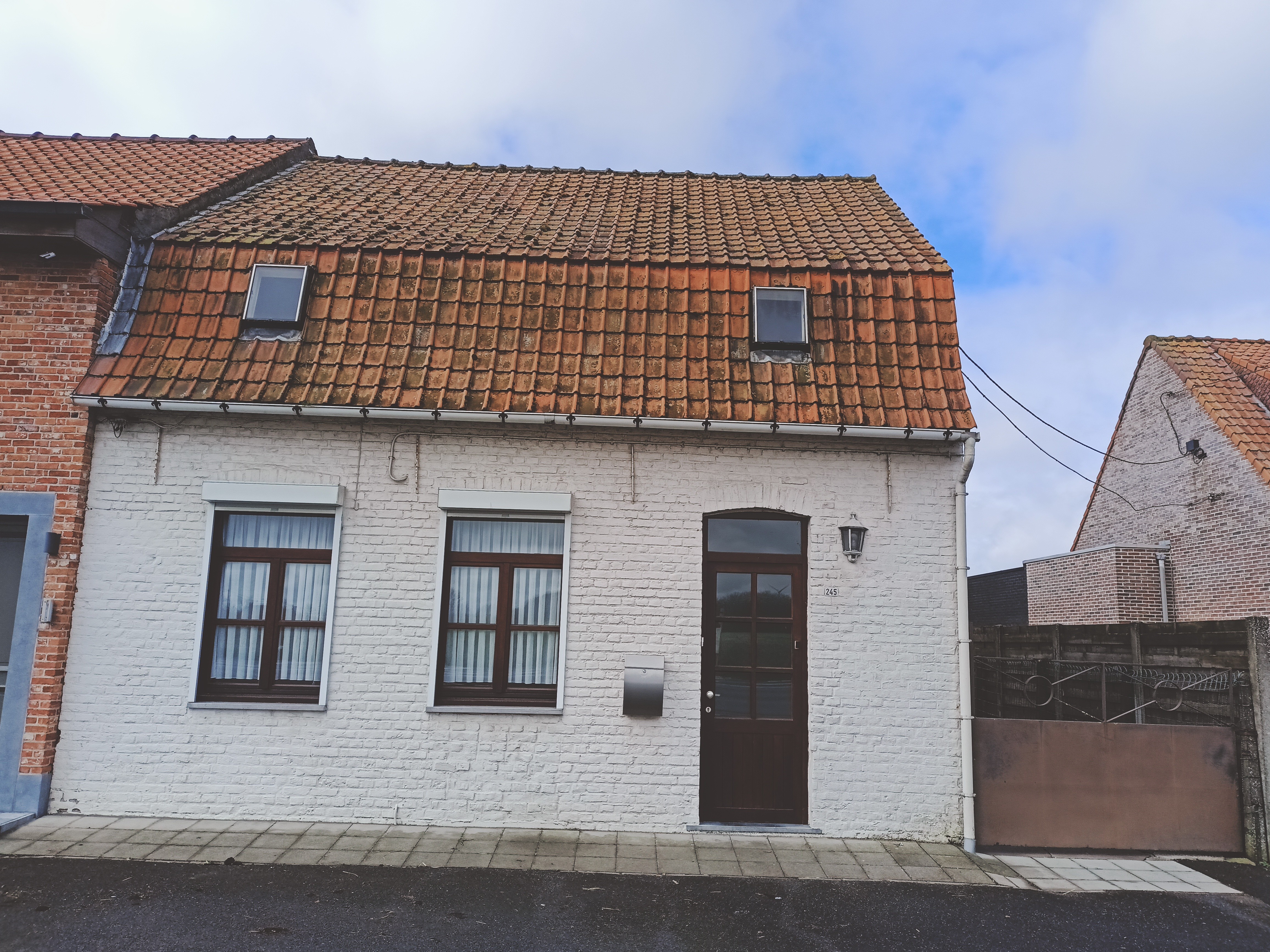 Huis met 3 slaapkamers op 1422m2