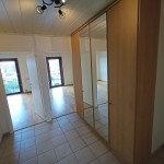 Recently renovated apartment with 2 bedrooms, parking space, and living room with a beautiful view.