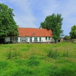 Authentiek hoevetje met weides en bouwgrond