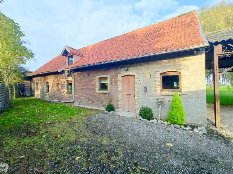 Country-house with big garden